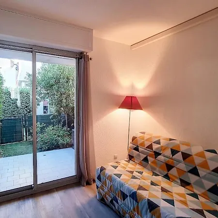 40m2 Cosy Avec Piscine, Clim, Parking Prive La Grande Motte