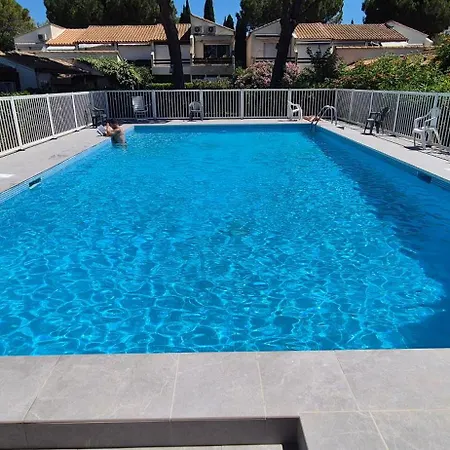 40m2 Cosy Avec Piscine, Clim, Parking Prive La Grande Motte