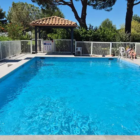40m2 Cosy Avec Piscine, Clim, Parking Prive * La Grande-Motte