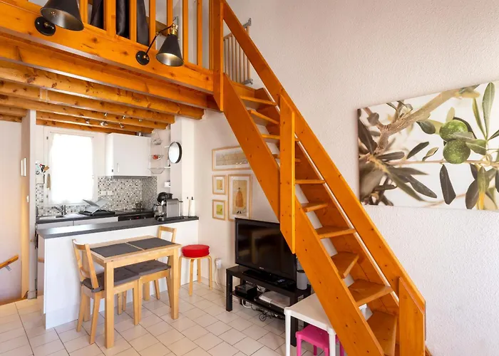40m2 Cosy Avec Piscine, Clim, Parking Prive * La Grande Motte