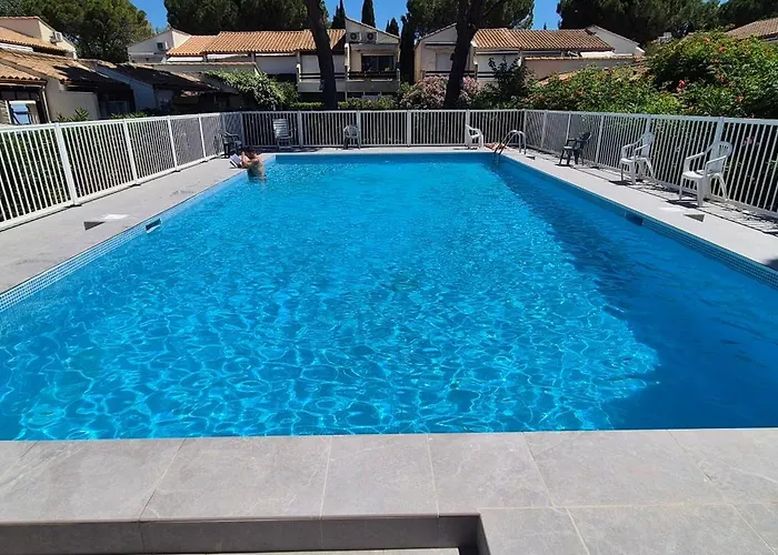 40m2 Cosy Avec Piscine, Clim, Parking Prive La Grande Motte